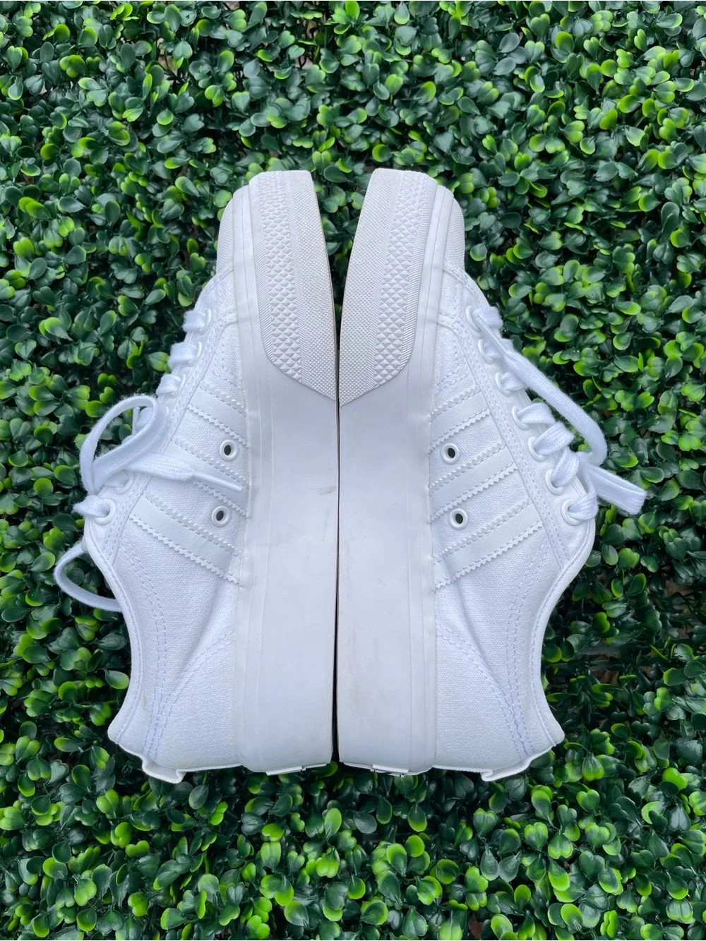 adidas nizza Womens White Platform Low-Top Sneakers size 8.5